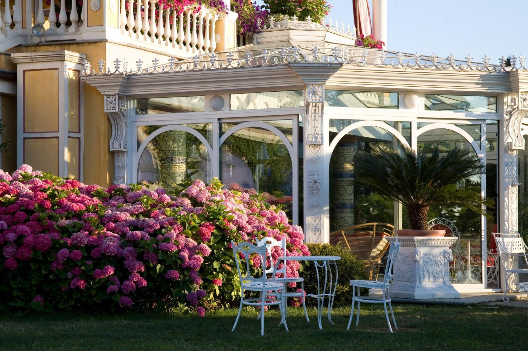Villa Althea Mango Exteriér fotografie